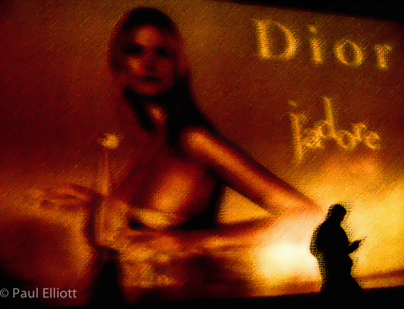 NY: Dior jadore